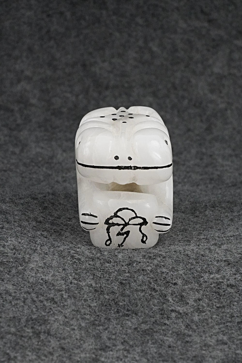 Frog Zuni Fetish Carving - Rick Kallestewa