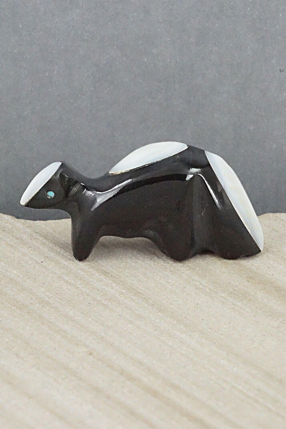 Skunk Zuni Fetish Carving - Calvert Bowannie