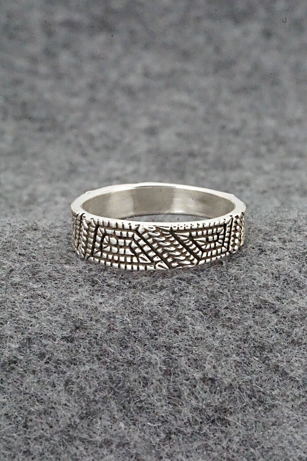 Sterling Silver Ring - Elgin Tom - Size 9.5