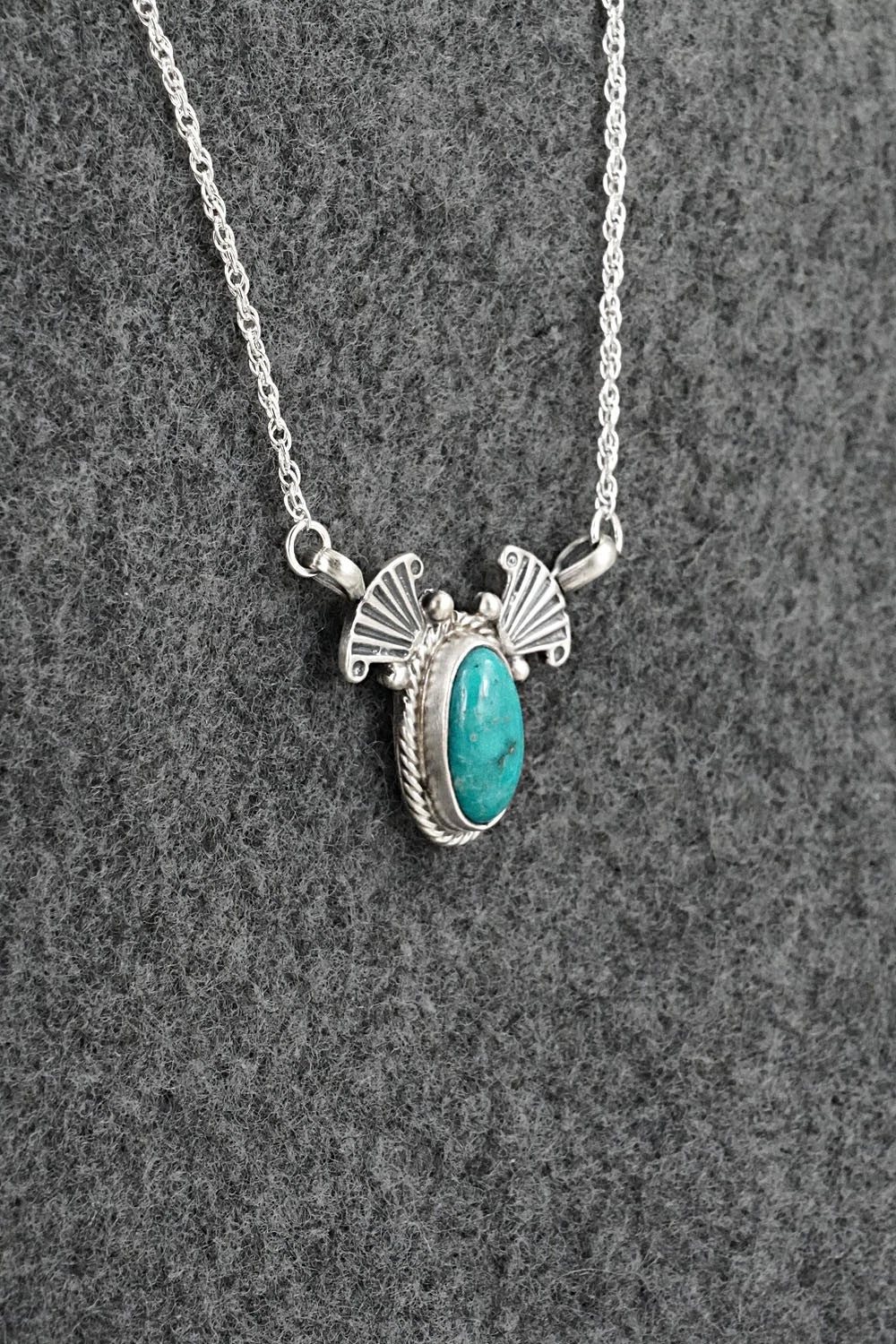Turquoise & Sterling Silver Necklace - Verley Betone