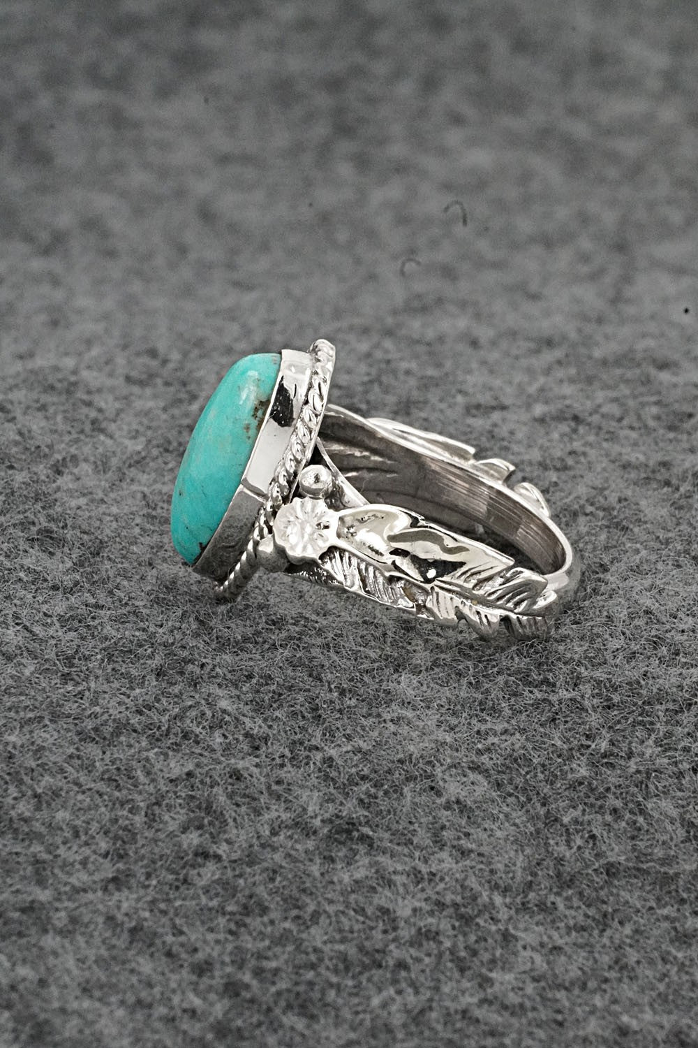 Turquoise & Sterling Silver Ring - Annette Chiquito - Size 8.75