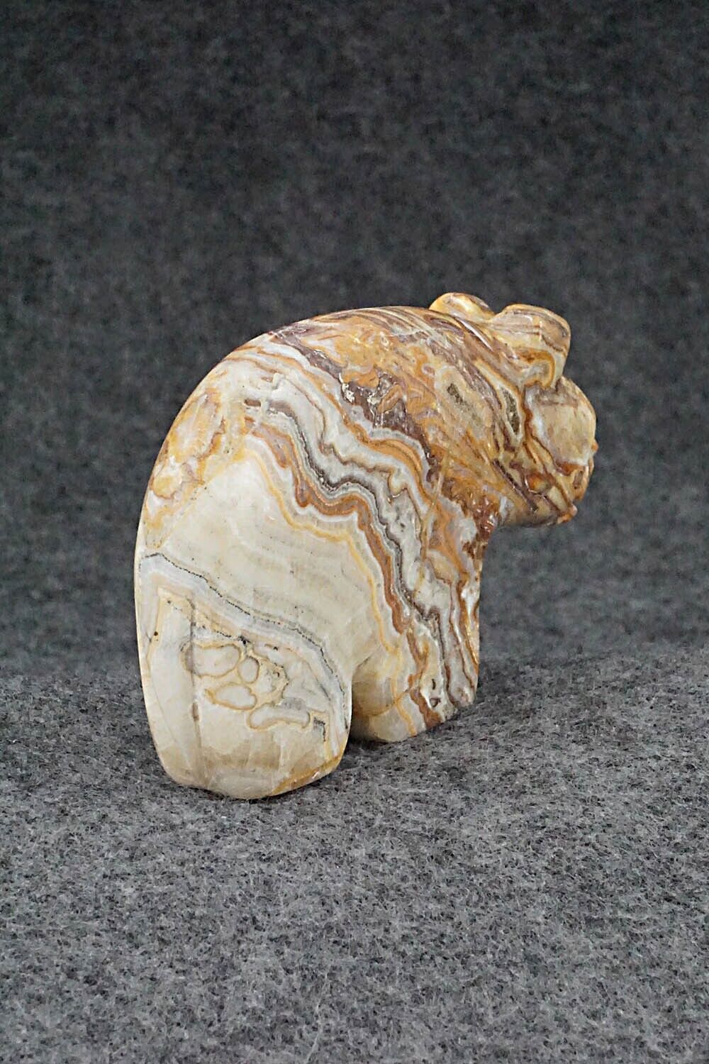 Bear Zuni Fetish Carving - Reynold Lunasee