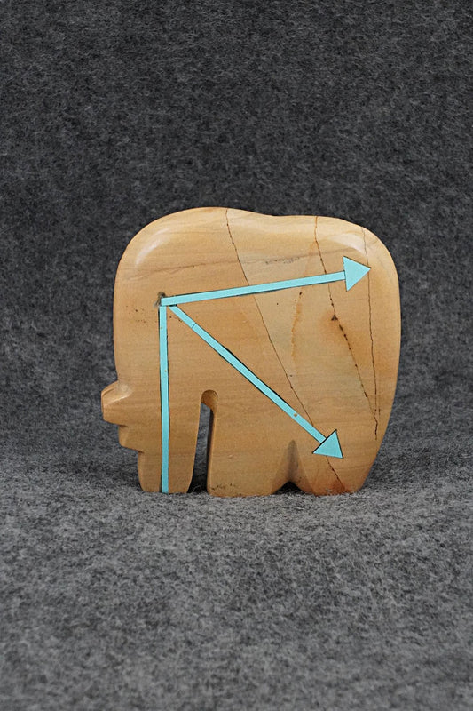 Bear Zuni Fetish Carving - Bernard Laiwakete