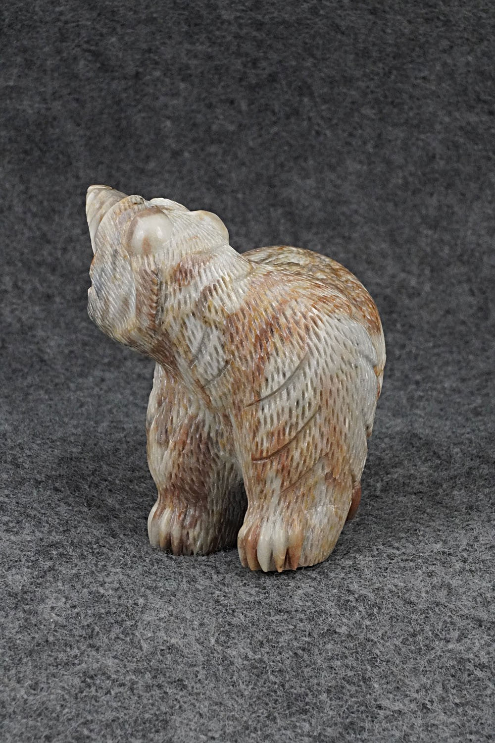 Bear Zuni Fetish Carving - Terrance Panteah