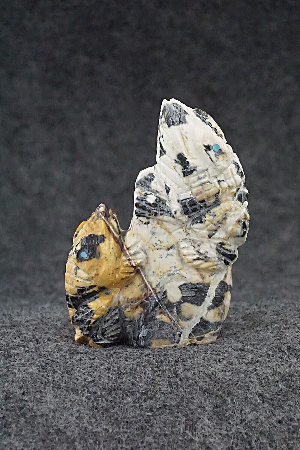 Frogs Zuni Fetish Carving - Tony Mackel