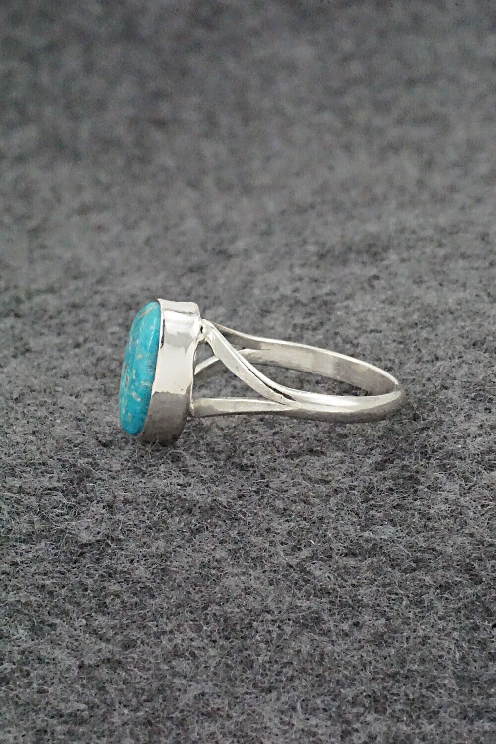 Turquoise & Sterling Silver Ring - Theresa Smith - Size 7.5