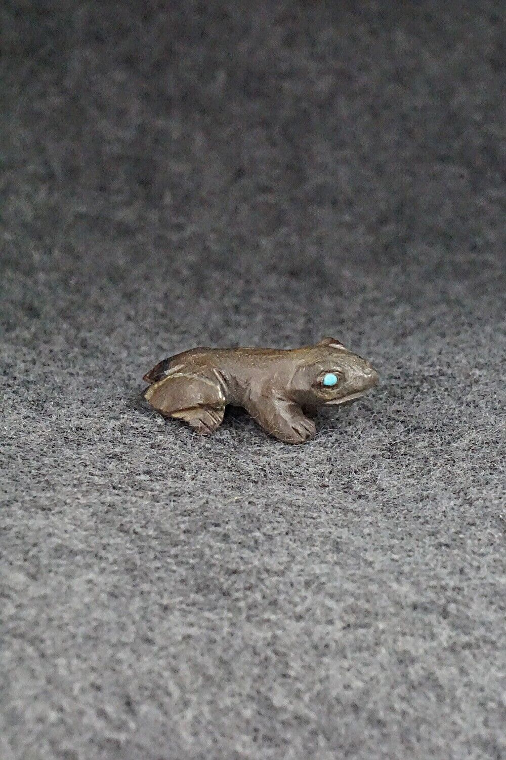 Frog Zuni Fetish Carving - Lindsey Cheama