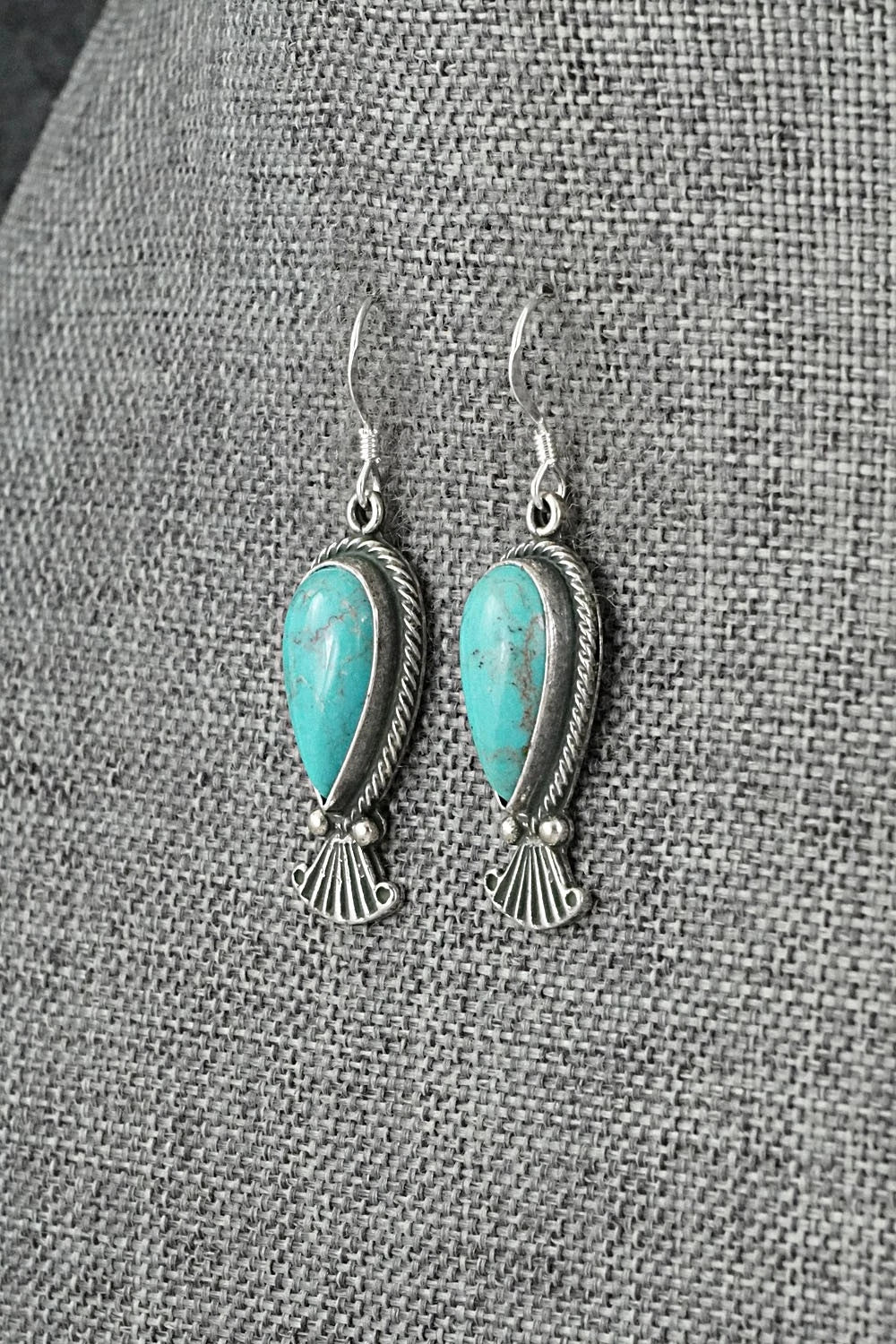 Turquoise & Sterling Silver Earrings - Verley Betone