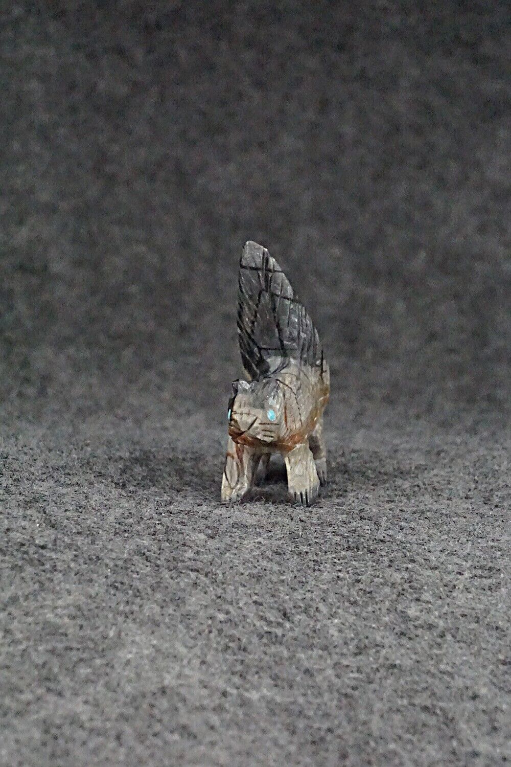 Squirrel Zuni Fetish Carving - Lindsey Cheama