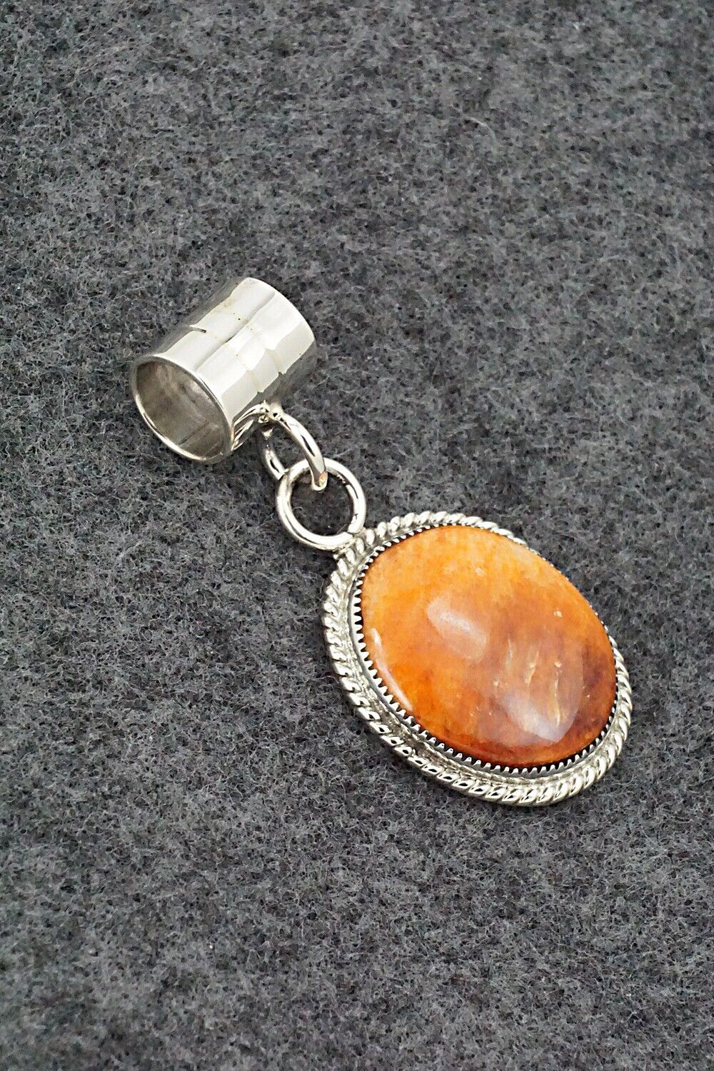 Spiny Oyster & Sterling Silver Pendant - Gregg Yazzie