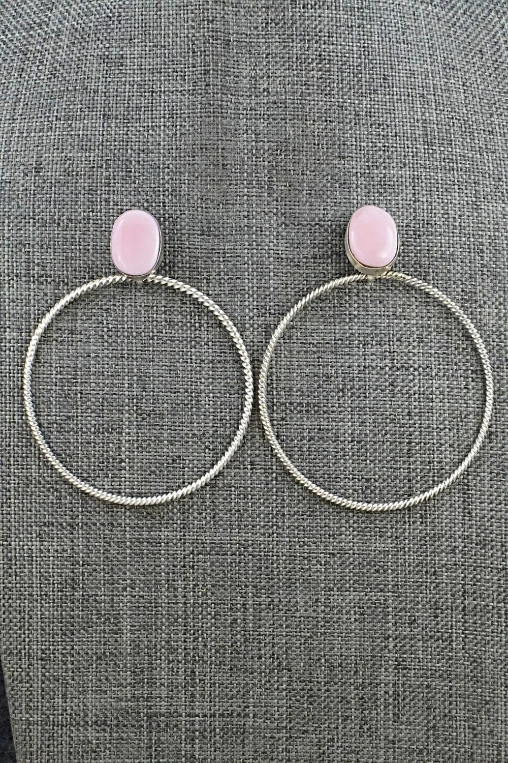 Pink Conch & Sterling Silver Earrings - Verley Betone