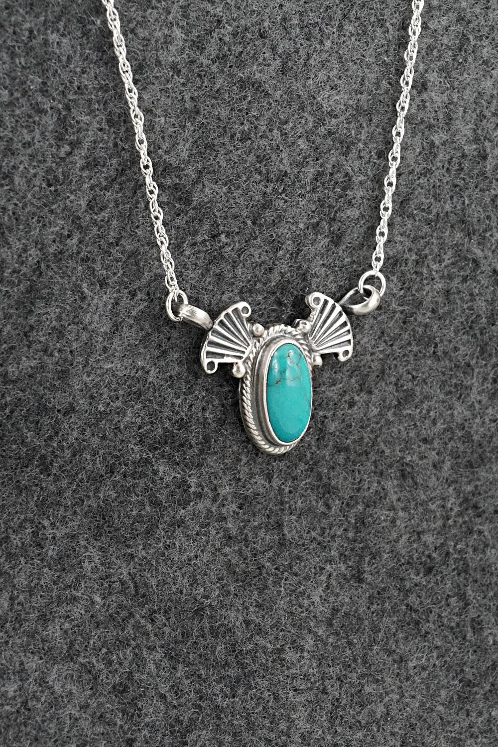 Turquoise & Sterling Silver Necklace - Verley Betone