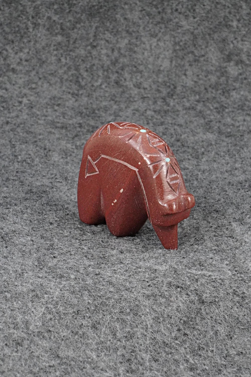 Bear Zuni Fetish Carving - Brandon Phillips