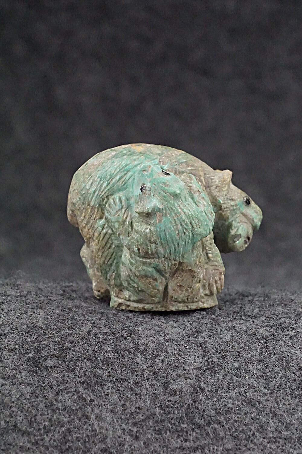 Bear with Cub and Fish Zuni Fetish Carving - Derrick Kaamasee