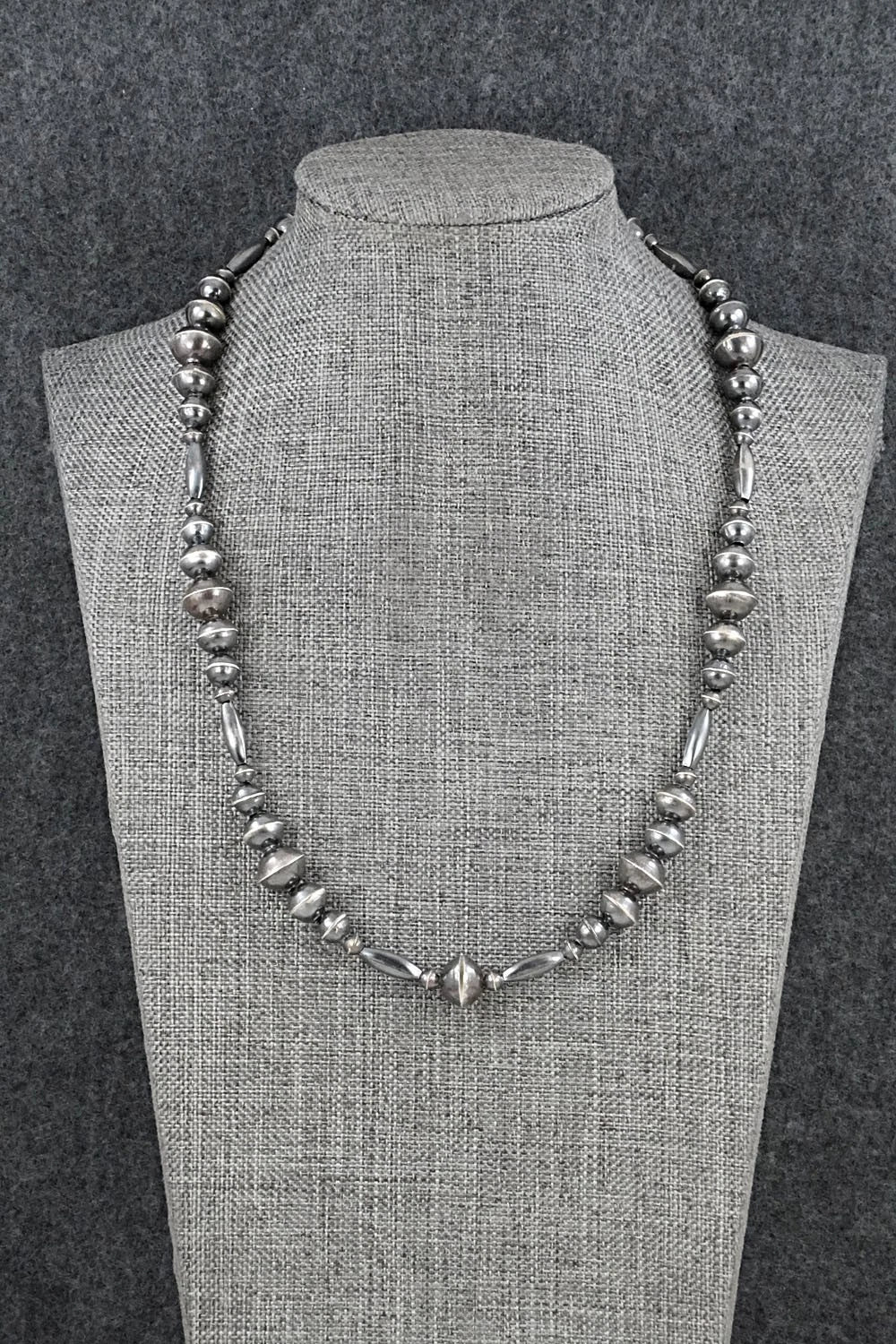 Sterling Silver Navajo Pearl Necklace 18" - Vintage