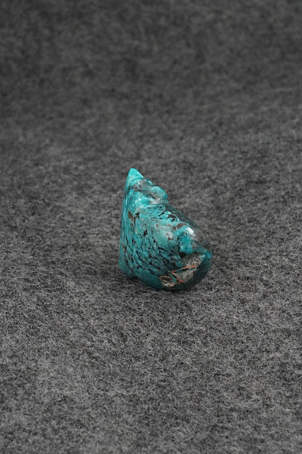 Bear Zuni Fetish Carving - Abby Quam Panteah