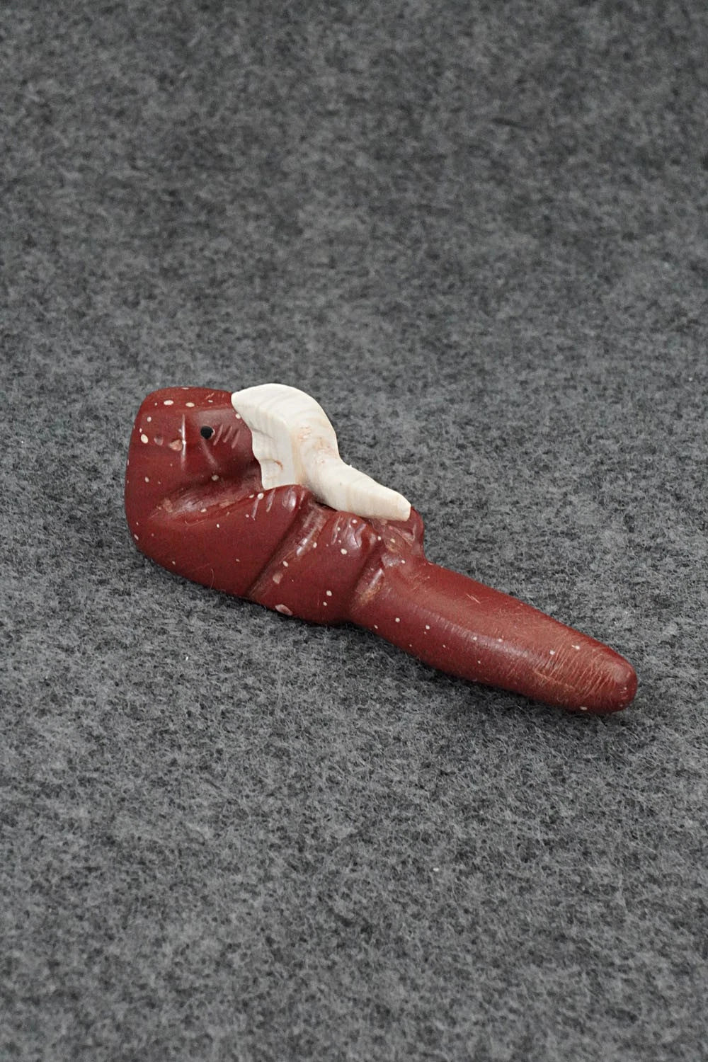 Otter Zuni Fetish Carving - Justin Red Elk