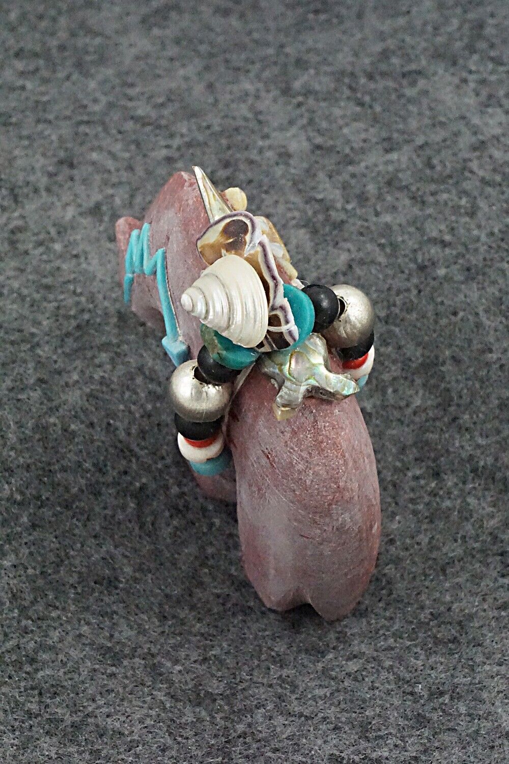 Bear Zuni Fetish Carving - Michael Laweka