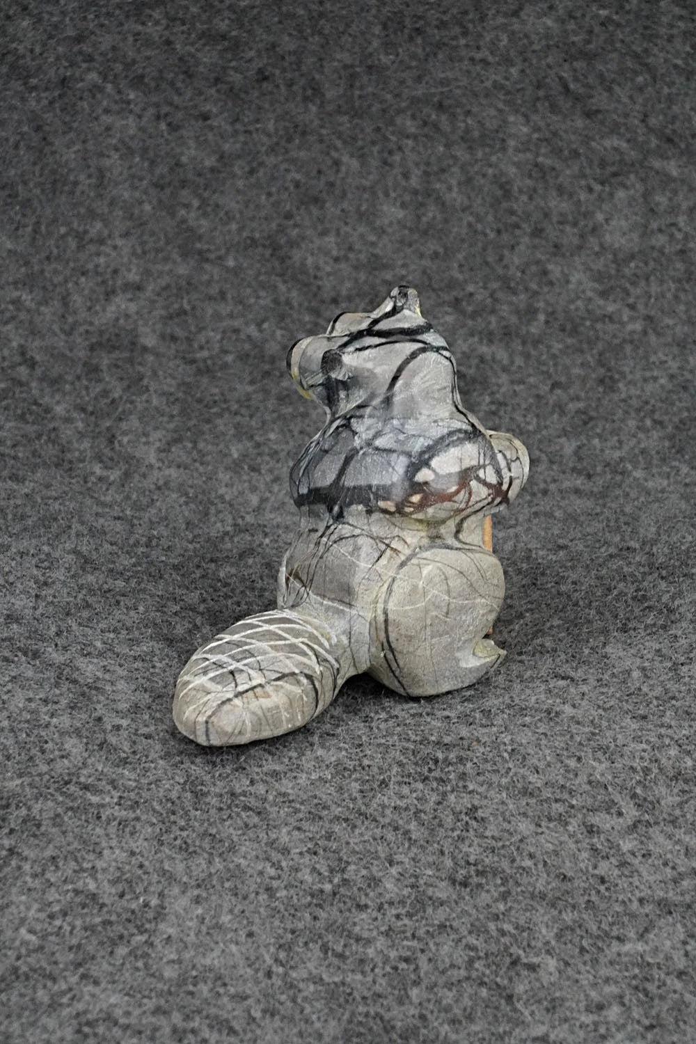 Beaver Zuni Fetish Carving - Freddie Leekya