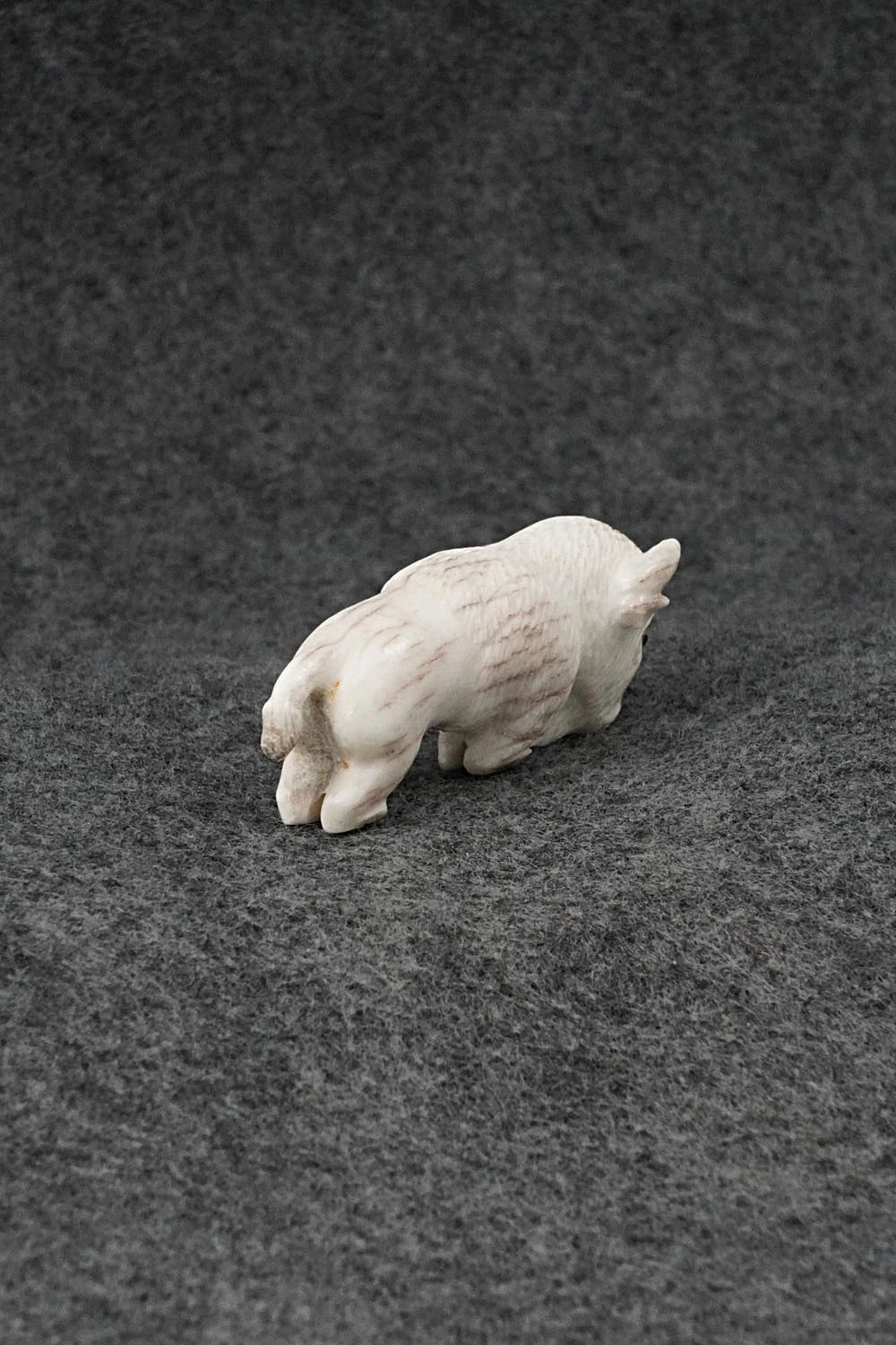 Buffalo Zuni Fetish Carving - Terrance Panteah