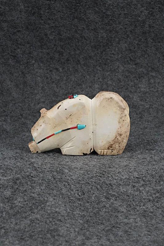 Bear Zuni Fetish Carving - Danette Laate