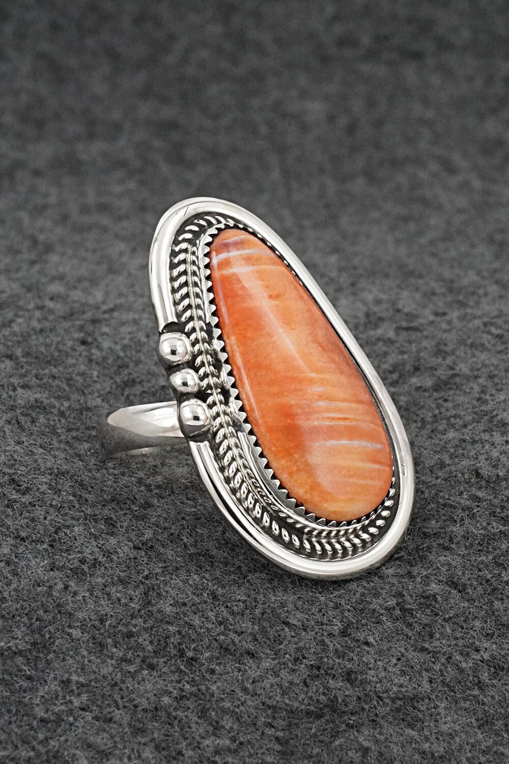 Spiny Oyster & Sterling Silver Ring - Leslie Nez - Size 8 Adj.