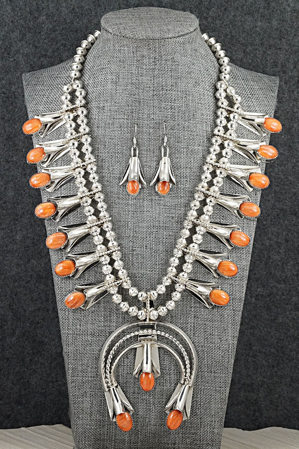 Spiny Oyster & Sterling Silver Squash Blossom Set - Louise Yazzie