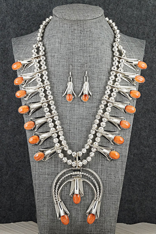 Spiny Oyster & Sterling Silver Squash Blossom Set - Louise Yazzie