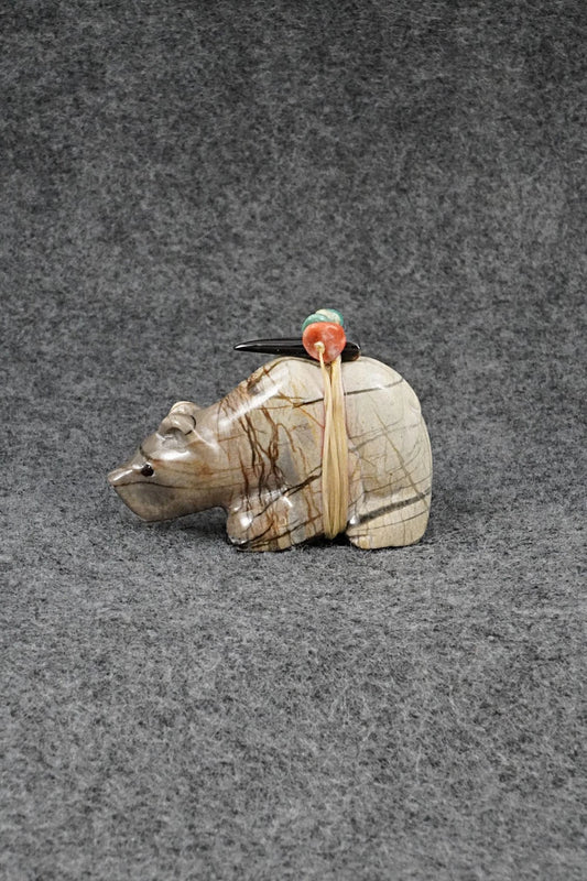 Bear Zuni Fetish Carving - Randy Lucio