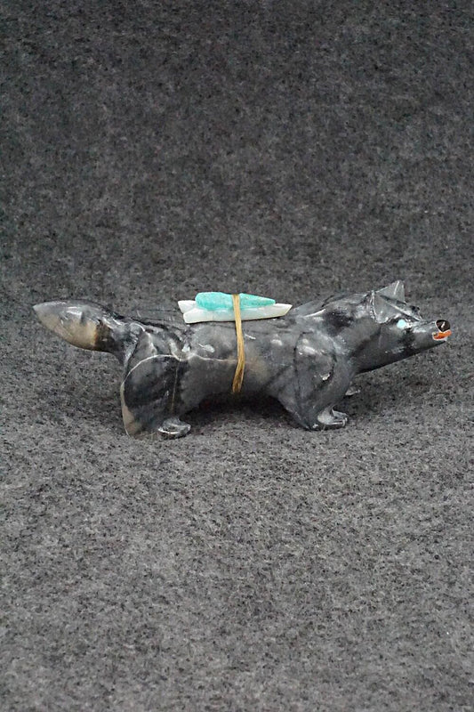 Wolf Zuni Fetish Carving - Freddie Leekya