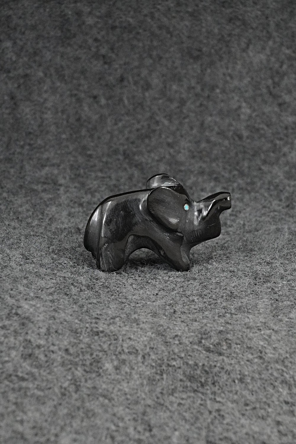 Elephant Zuni Fetish Carving - Calvert Bowannie