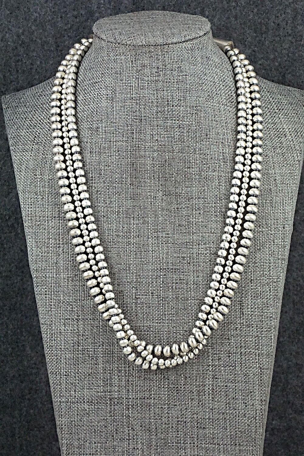 Sterling Silver Navajo Pearl Necklace 20" - Dorinda Mariano