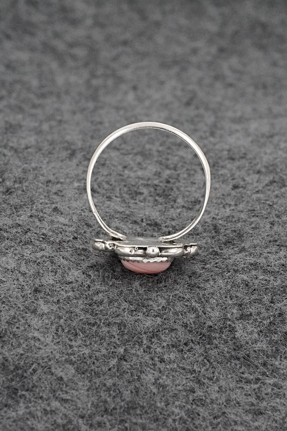 Conch Shell & Sterling Silver Ring - Frieda Martinez - Size 7.25