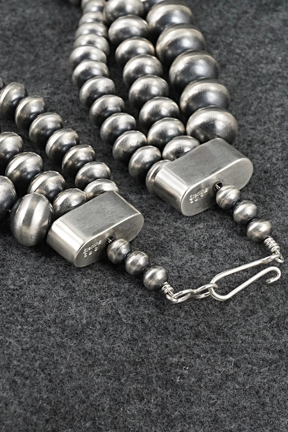 White Buffalo & Sterling Silver Navajo Pearl Necklace - Gruber & Halwood