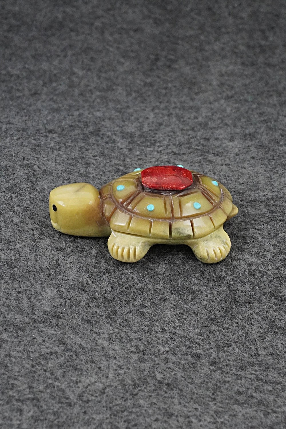Turtle Zuni Fetish Carving - Reynold Lunasee
