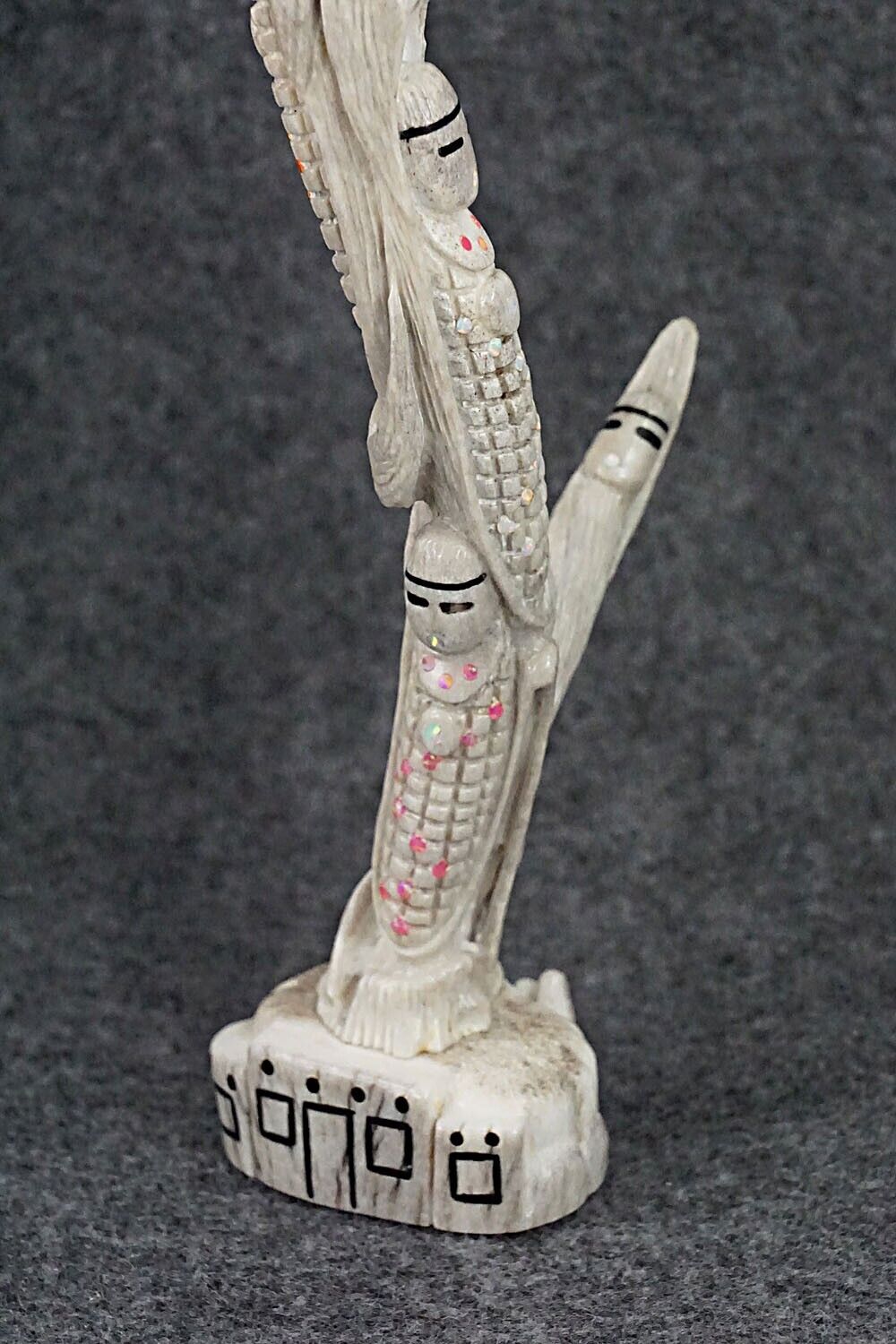 Corn Maidens Zuni Fetish Carving - Destry Siutza