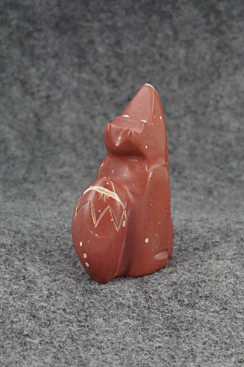 Coyote Zuni Fetish Carving - Gilbert Lonjose