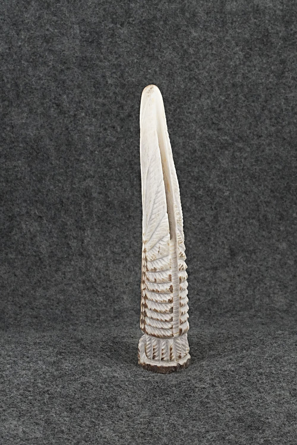 Eagle Zuni Fetish Carving - Garrick Weeka