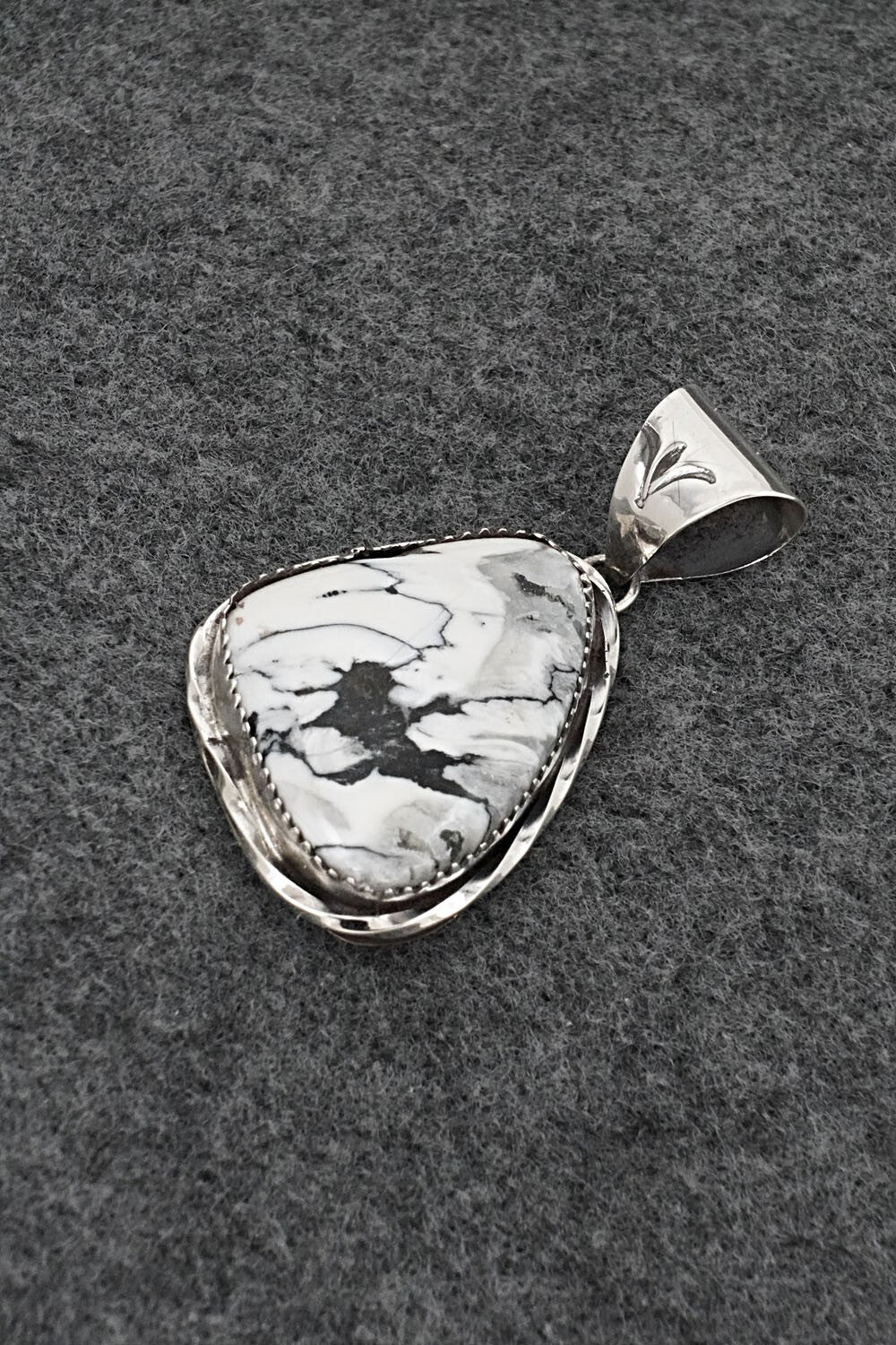 White Buffalo & Sterling Silver Pendant - Ernest Hawthorne