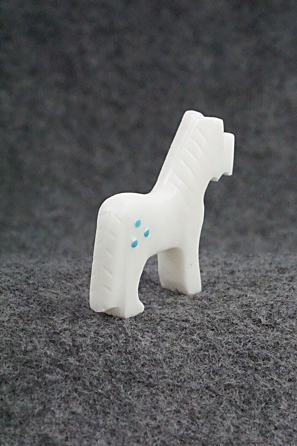 Horse Zuni Fetish Carving - Todd Etsate