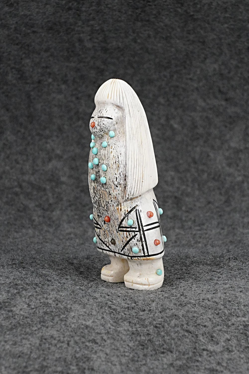 Corn Maiden Zuni Fetish Carving - Claudia Peina