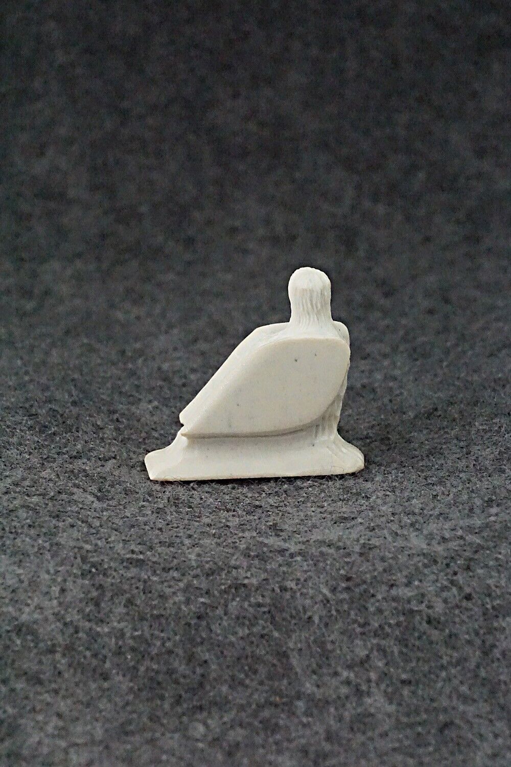 Mini Eagle Zuni Fetish Carving - Jesus Espino