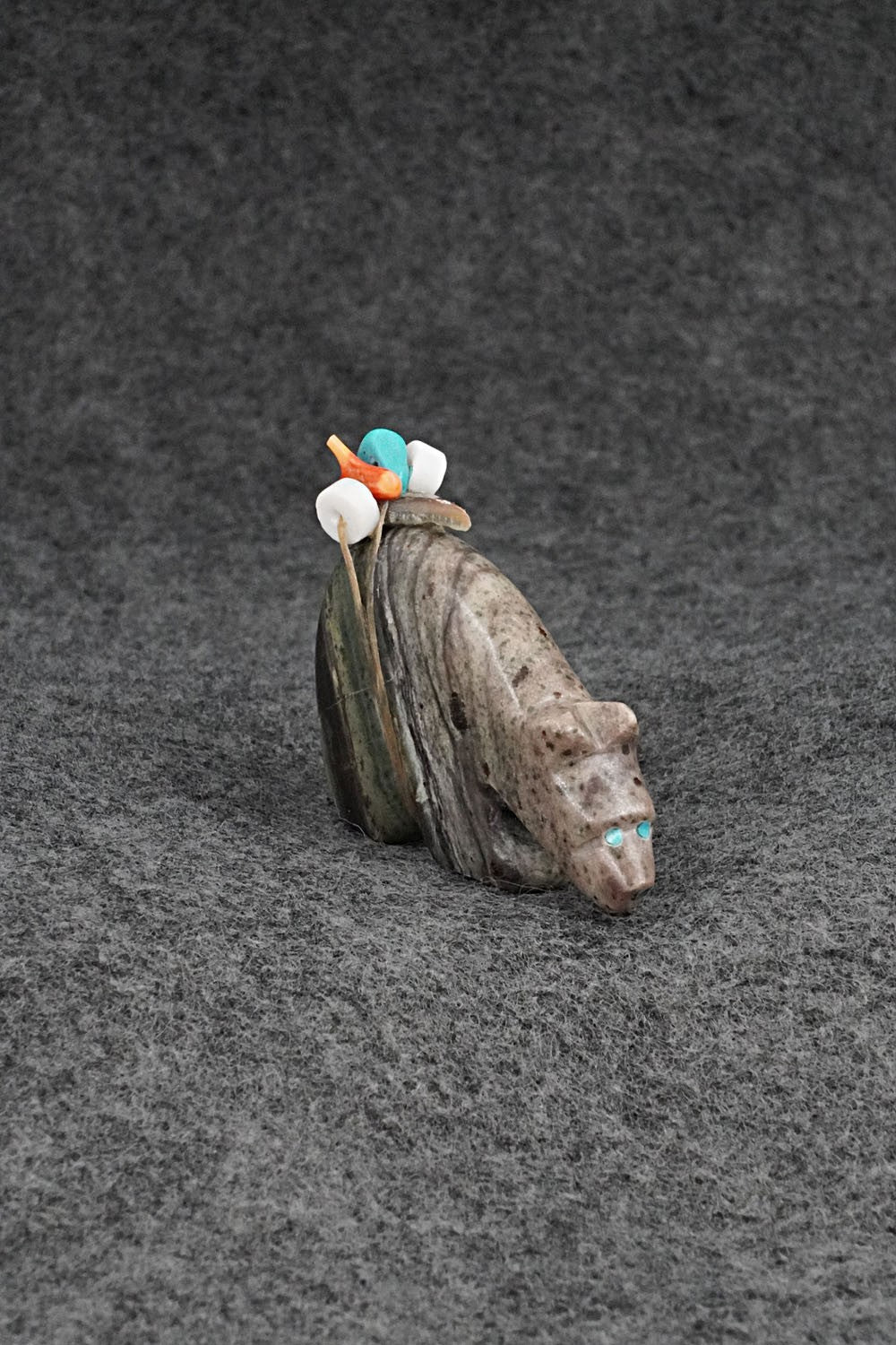 Bear Zuni Fetish Carving - Donavon Laiwakete