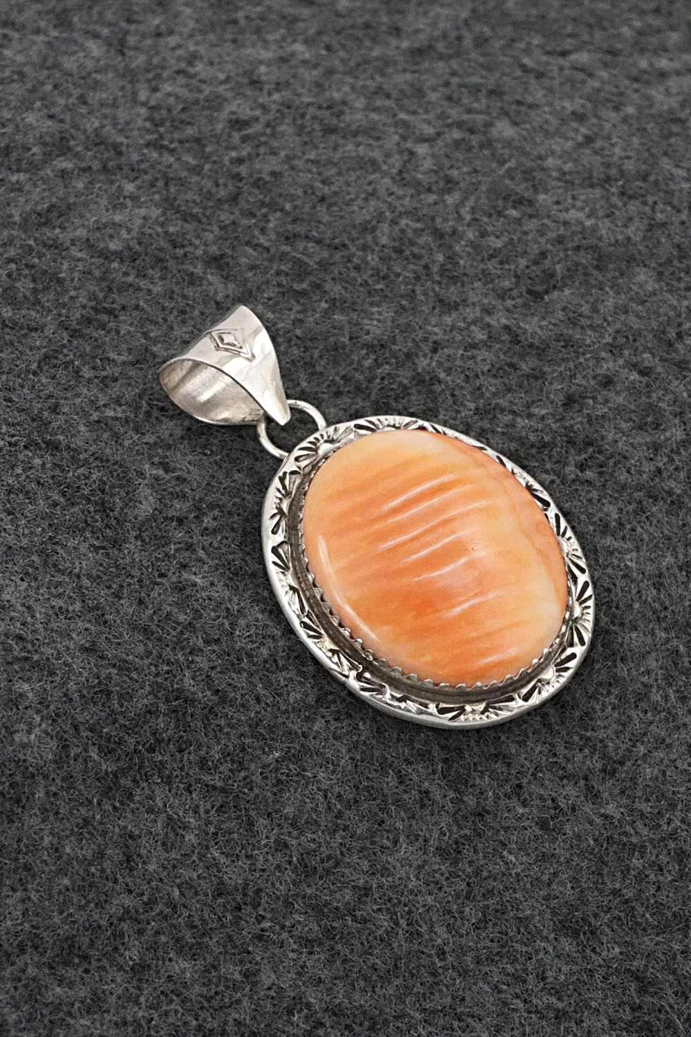 Spiny Oyster & Sterling Silver Pendant - Ernest Hawthorne