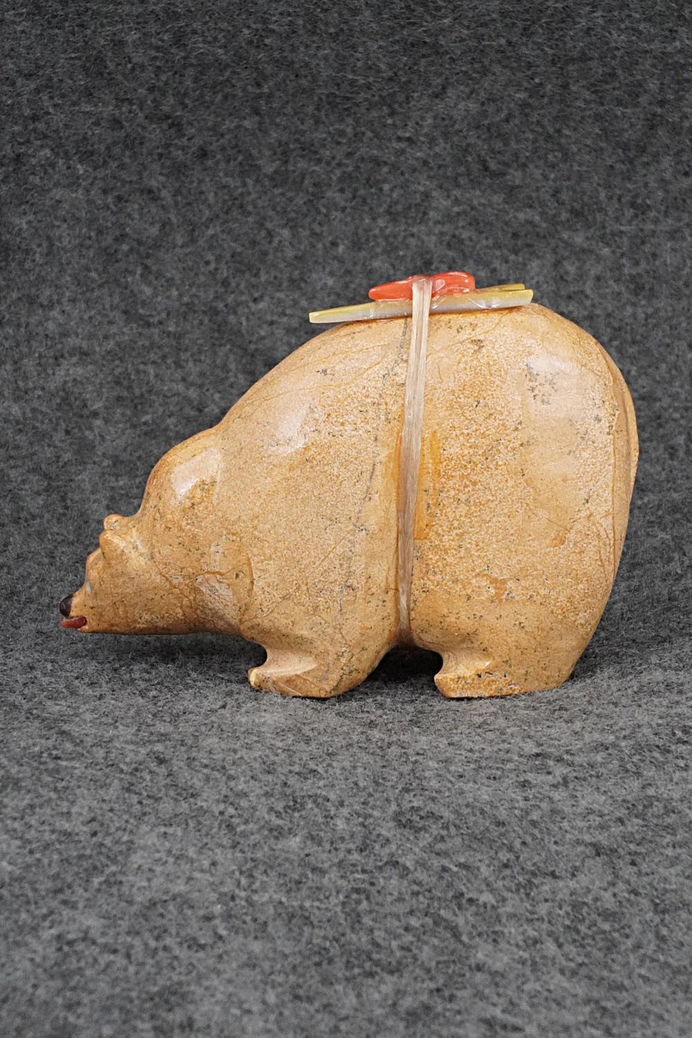 Bear Zuni Fetish Carving - Freddie Leekya