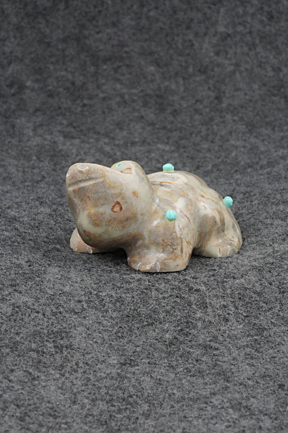Frog Zuni Fetish Carving - Enrike Leekya