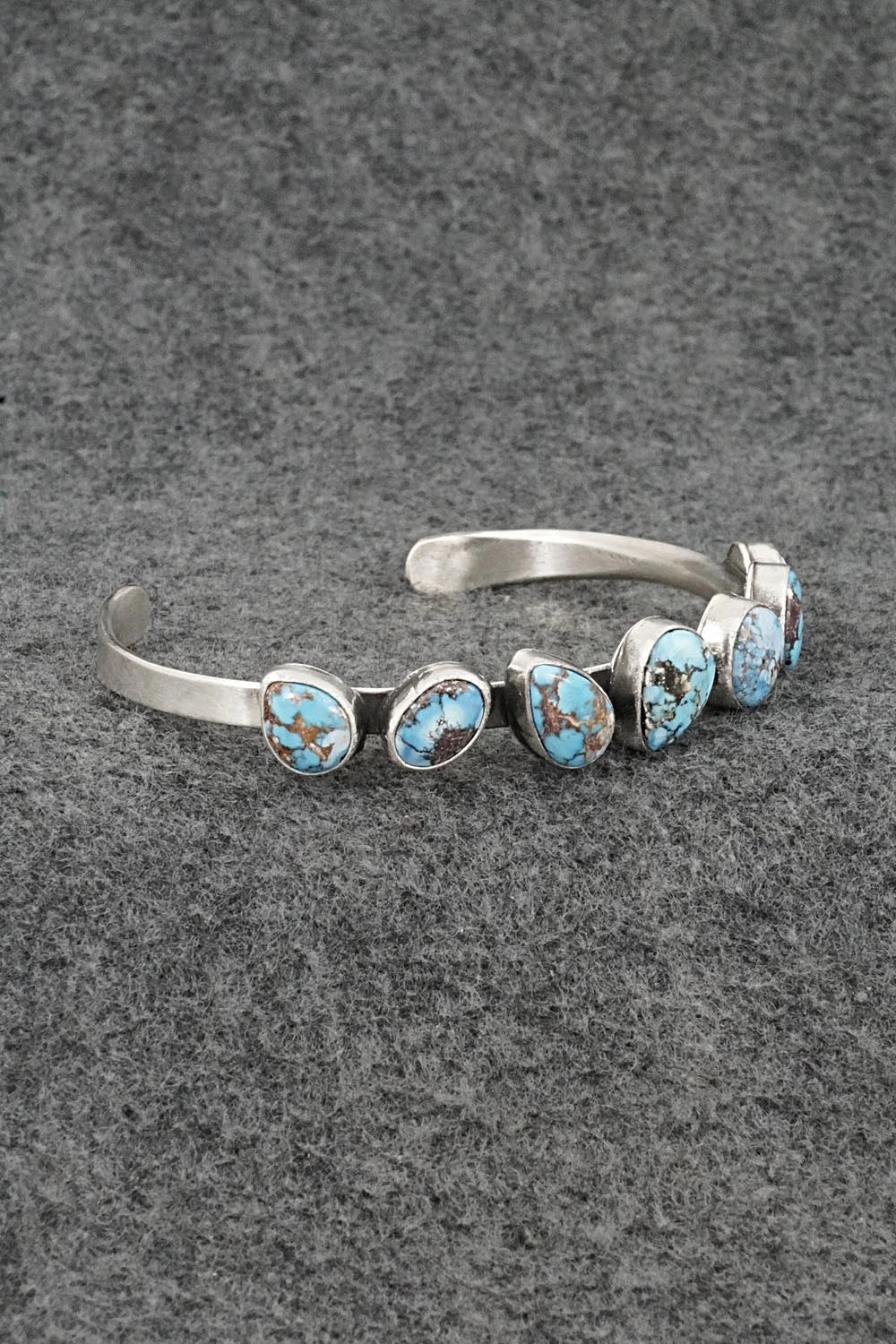 Turquoise & Sterling Silver Bracelet - Verley Betone