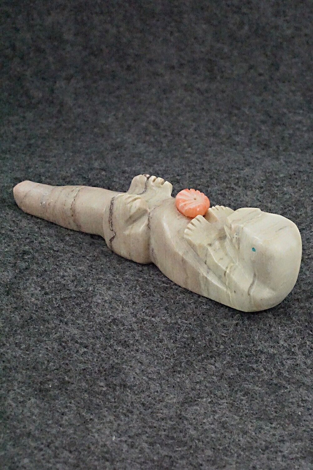 Otter Zuni Fetish Carving - Tony Mackel