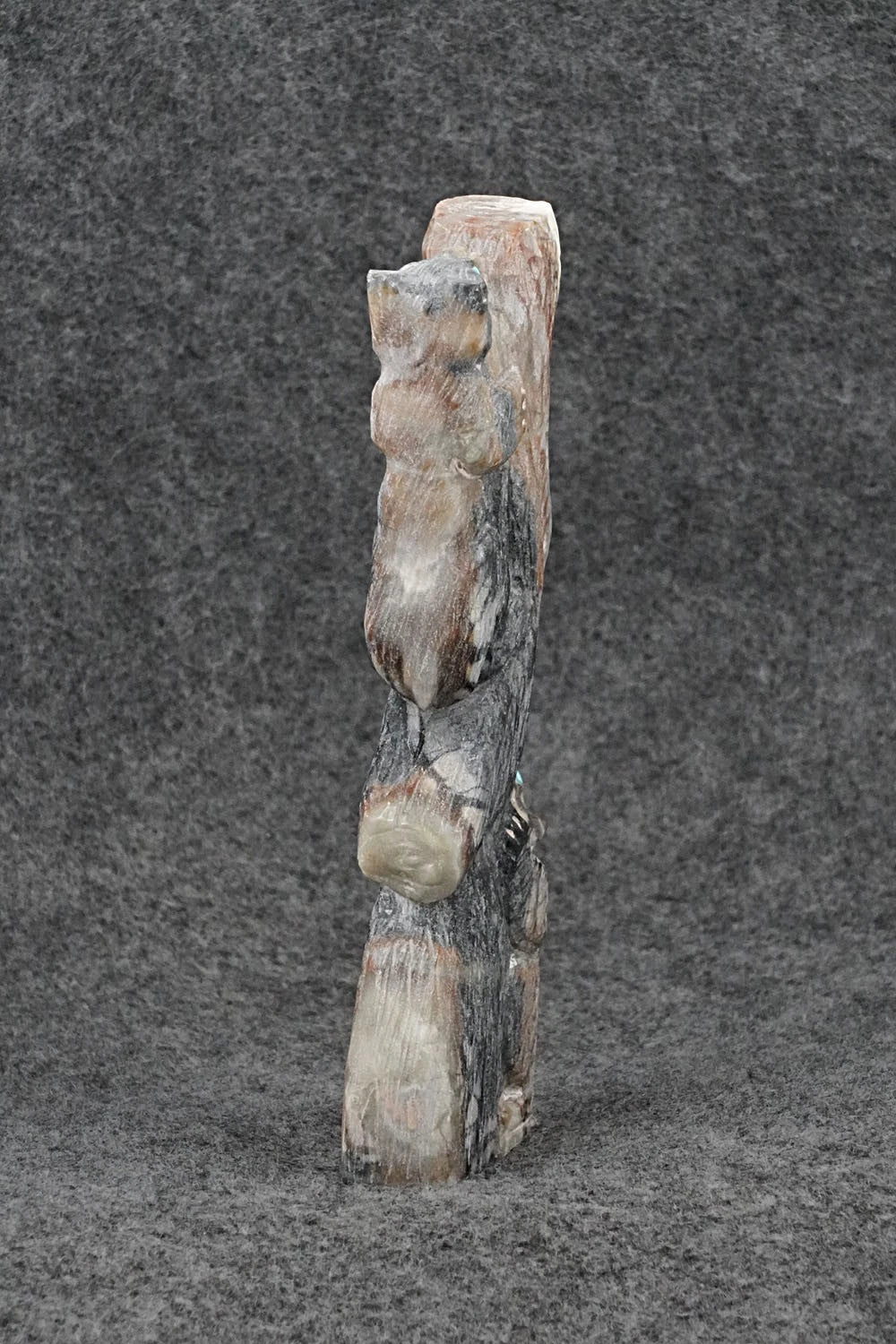 Bears Zuni Fetish Carving - Derrick Kaamasee