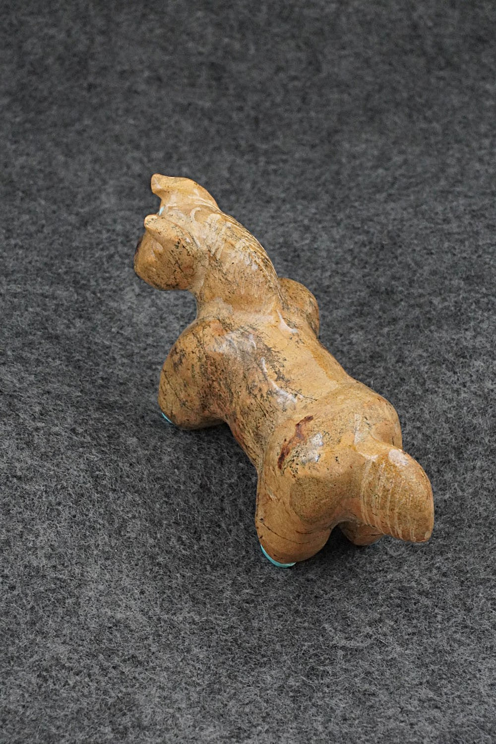 Horse Zuni Fetish Carving - Freddie Leekya